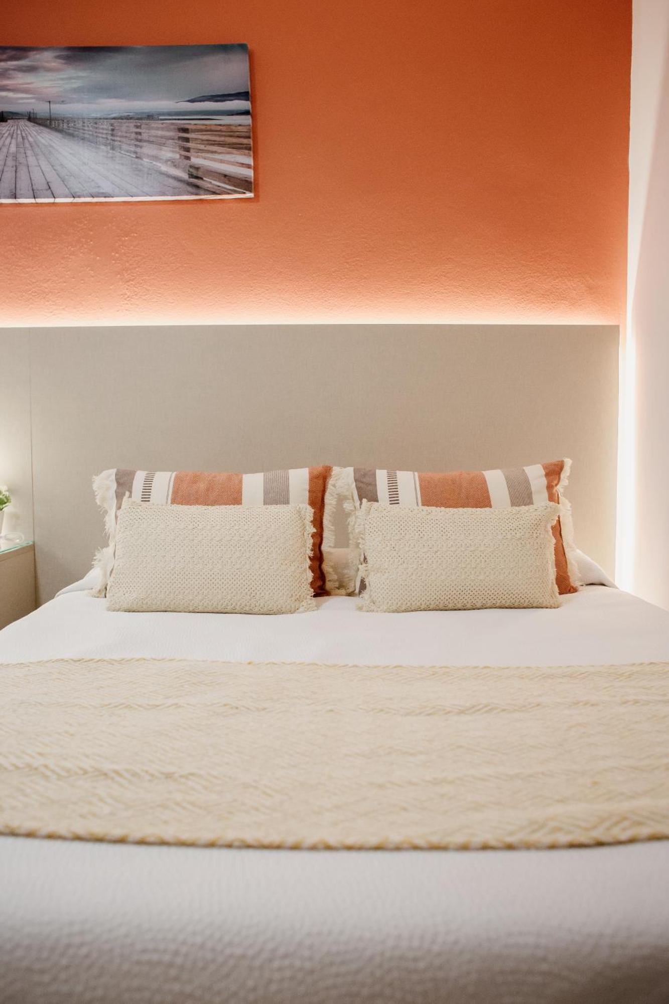 Apartamentos Turisticos Mastil 16 マラガ エクステリア 写真