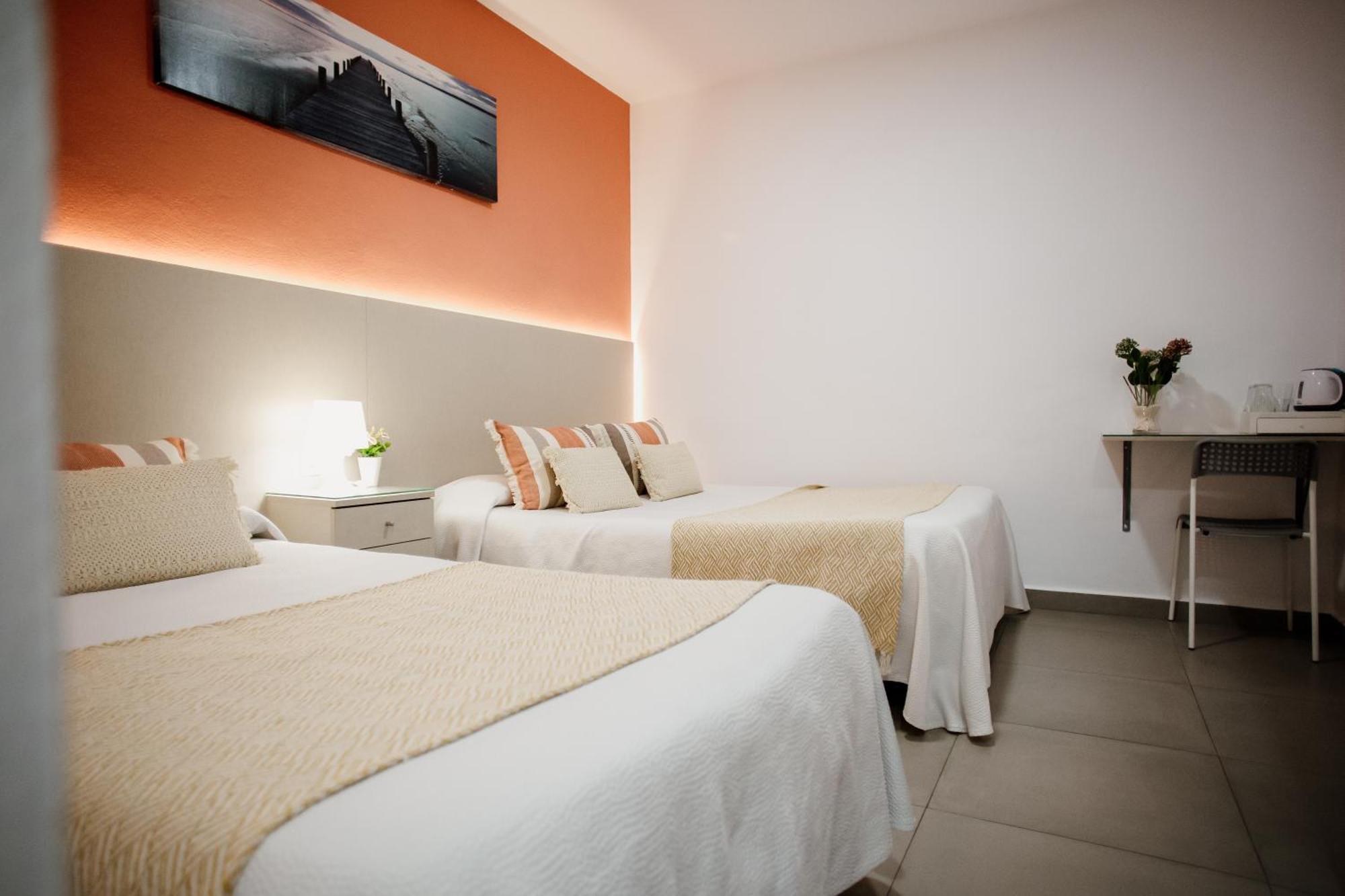 Apartamentos Turisticos Mastil 16 マラガ エクステリア 写真