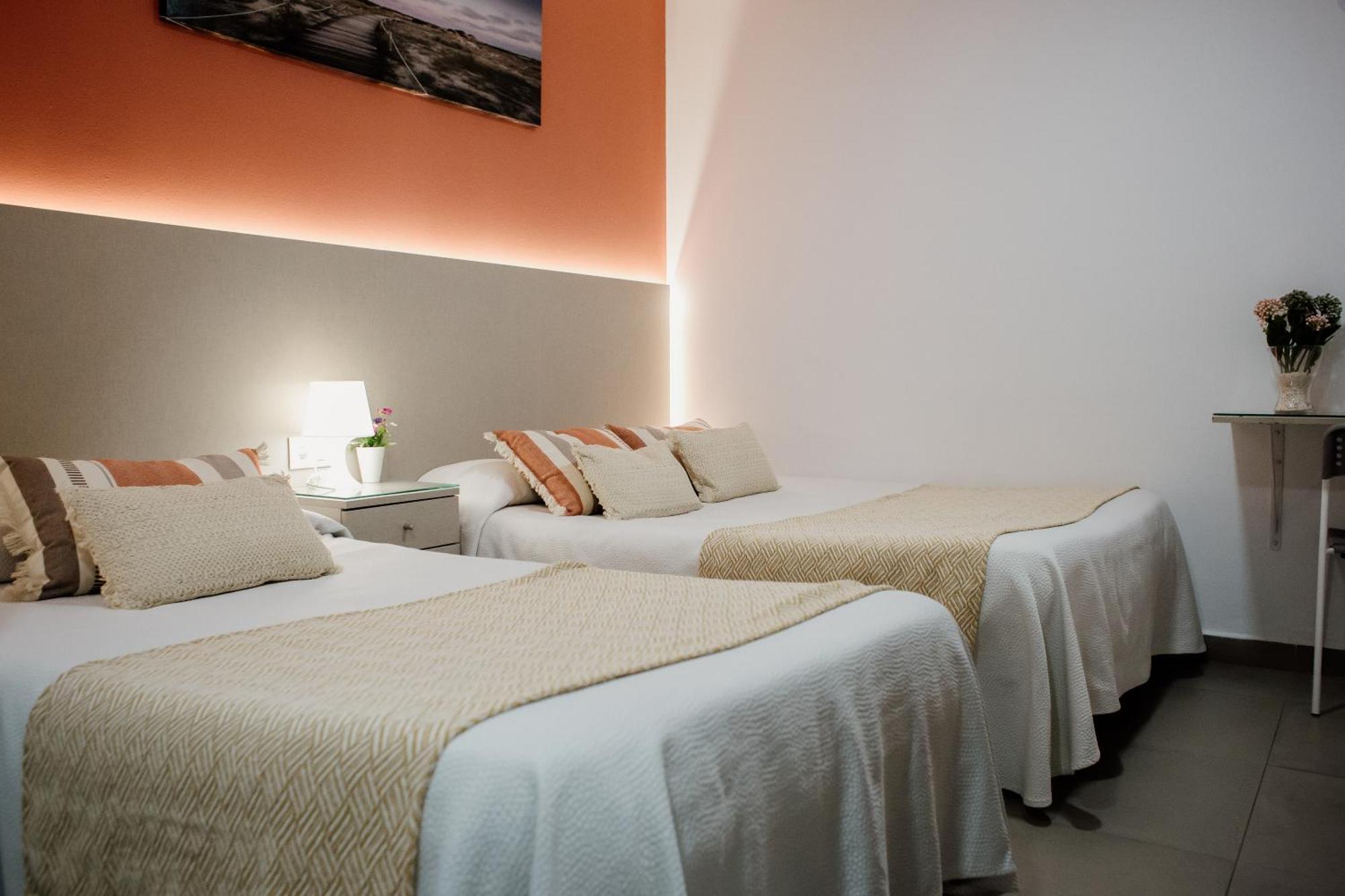 Apartamentos Turisticos Mastil 16 マラガ エクステリア 写真
