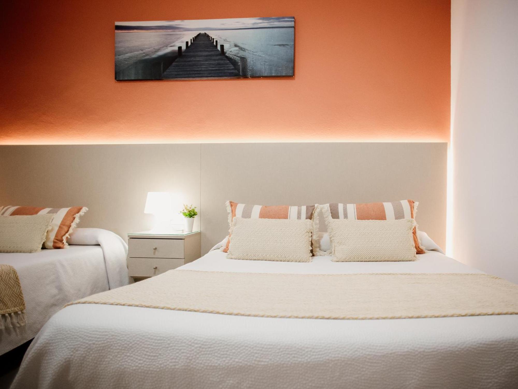Apartamentos Turisticos Mastil 16 マラガ エクステリア 写真